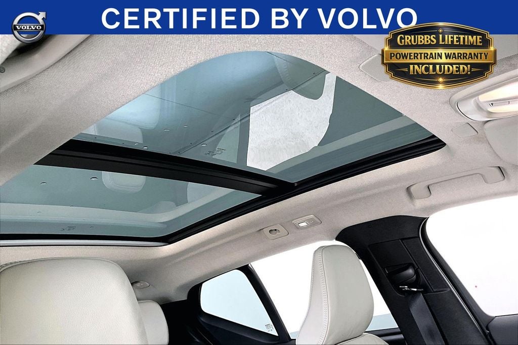 2023 Volvo XC40 Ultimate
