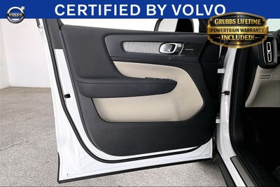 2023 Volvo XC40 Ultimate