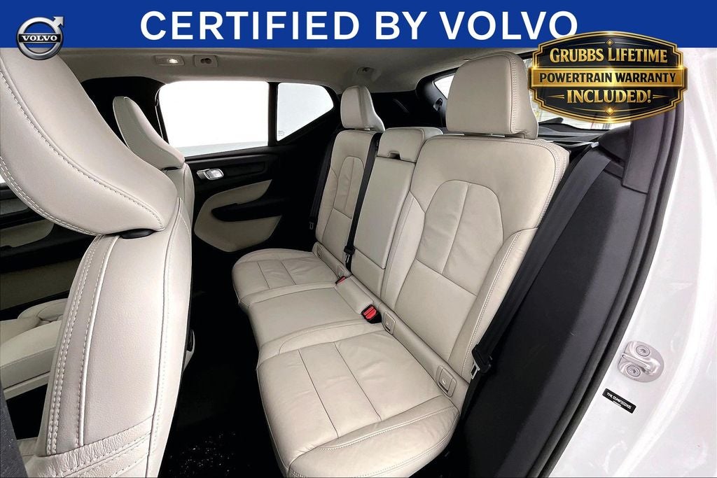 2023 Volvo XC40 Ultimate