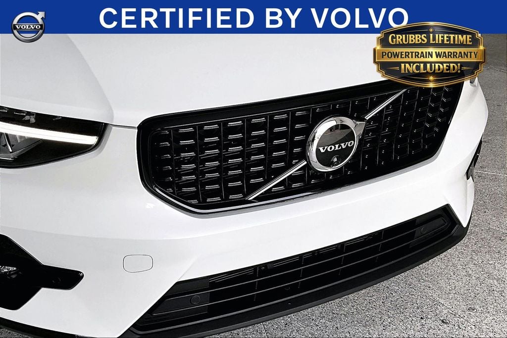 2023 Volvo XC40 Ultimate