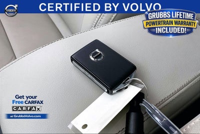 2023 Volvo XC40 B5 Plus Bright Theme