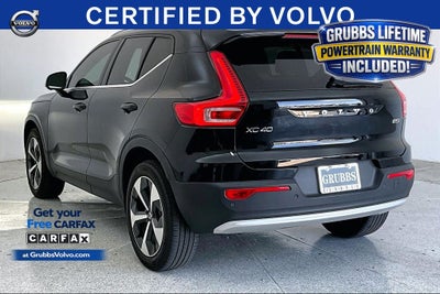 2023 Volvo XC40 B5 Plus Bright Theme