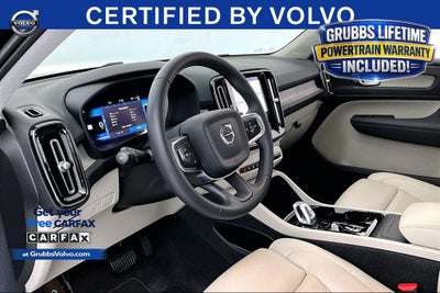 2023 Volvo XC40 B5 Plus Bright Theme