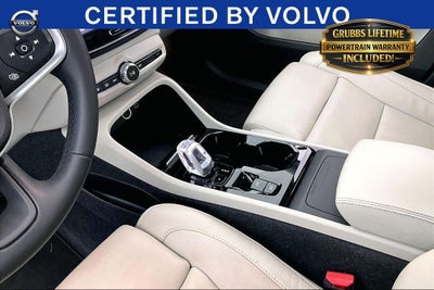 2023 Volvo XC40 B5 Plus Bright Theme