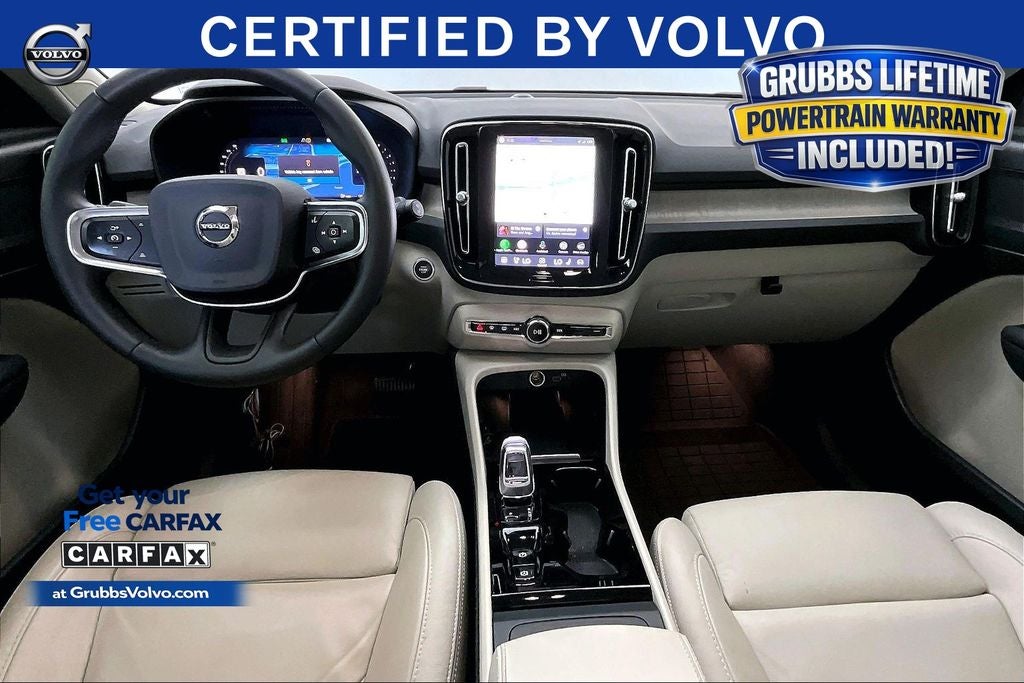 2023 Volvo XC40 B5 Plus Bright Theme