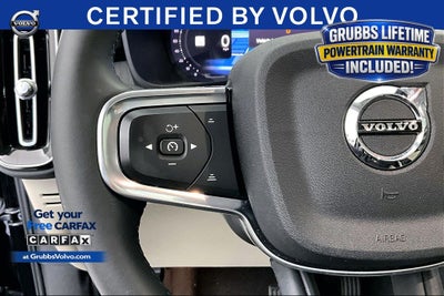 2023 Volvo XC40 B5 Plus Bright Theme