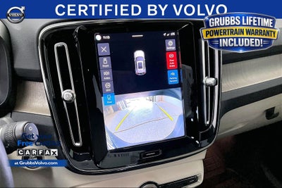 2023 Volvo XC40 B5 Plus Bright Theme