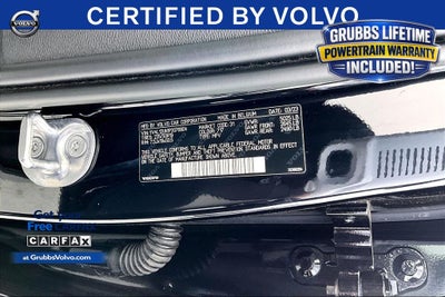 2023 Volvo XC40 B5 Plus Bright Theme