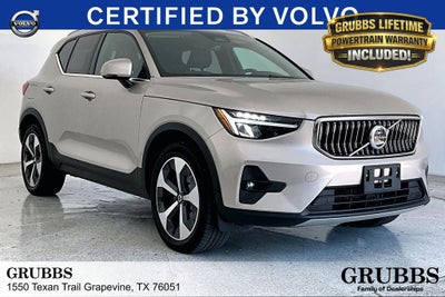 2023 Volvo XC40 B5 Plus Bright Theme