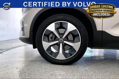 2023 Volvo XC40 B5 Plus Bright Theme