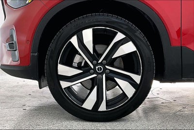 2023 Volvo XC40 Ultimate