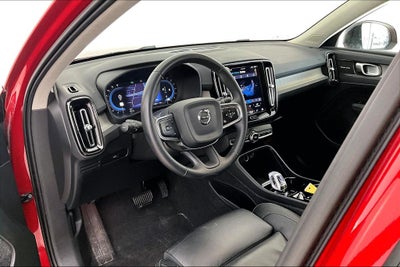 2023 Volvo XC40 Ultimate