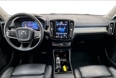 2023 Volvo XC40 Ultimate