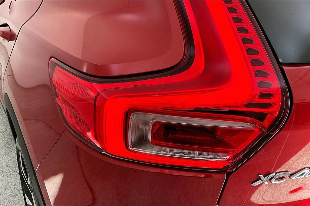 2023 Volvo XC40 Ultimate