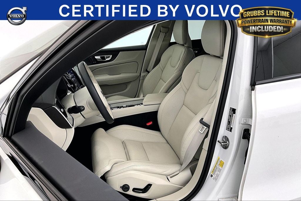 2025 Volvo V60 Cross Country B5 Ultra