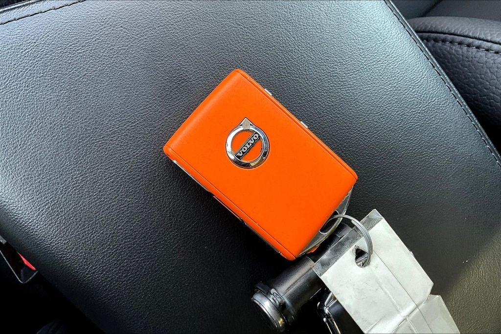 2024 Volvo V60 Cross Country B5 Plus