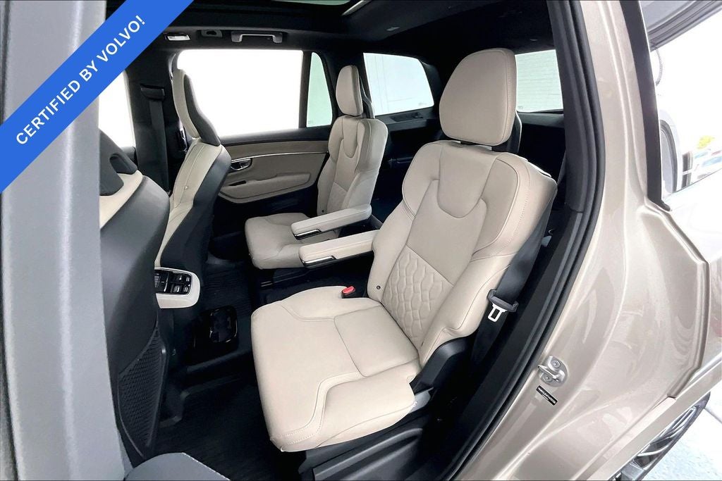 2026 Volvo XC90 B5 Plus