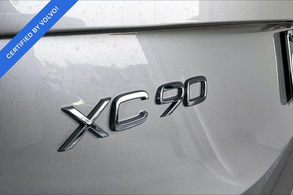 2026 Volvo XC90 B5 Plus