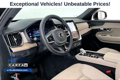 2025 Volvo XC90 B5 Core 2025.5