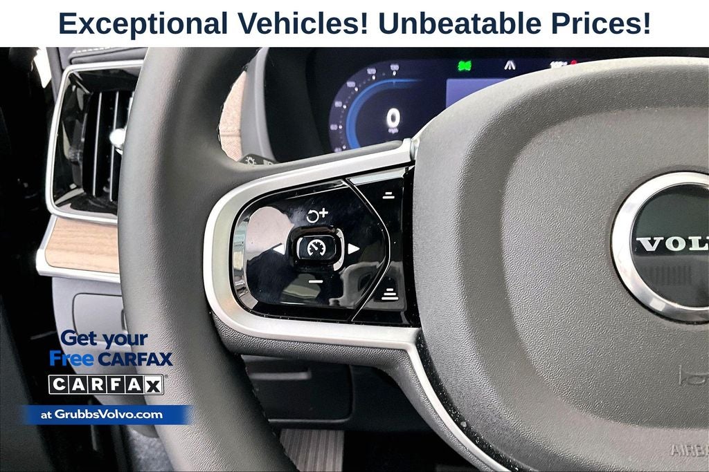 2025 Volvo XC90 B5 Core 2025.5