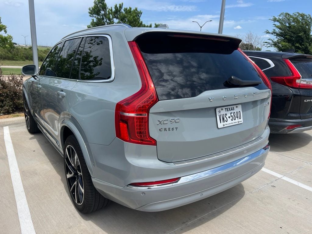 2025 Volvo XC90 B5 Plus