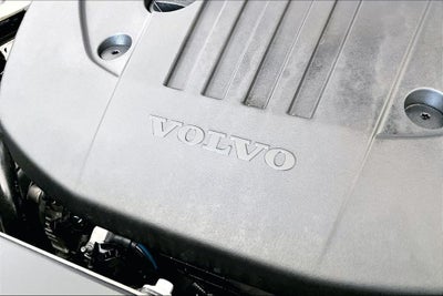 2026 Volvo XC90 B5 Plus AWD