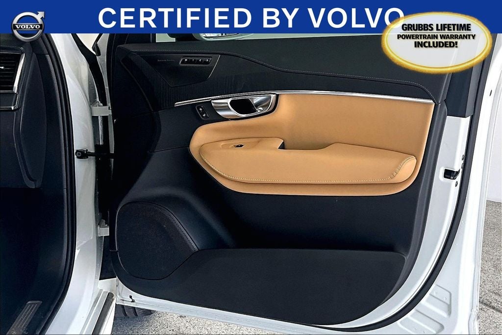 2025 Volvo XC90 B5 Ultra