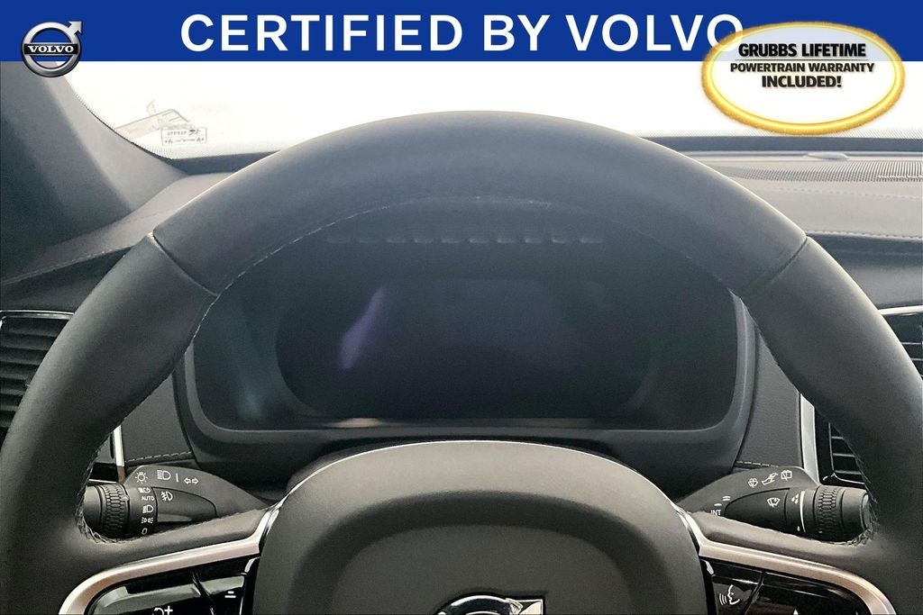 2025 Volvo XC90 B5 Ultra