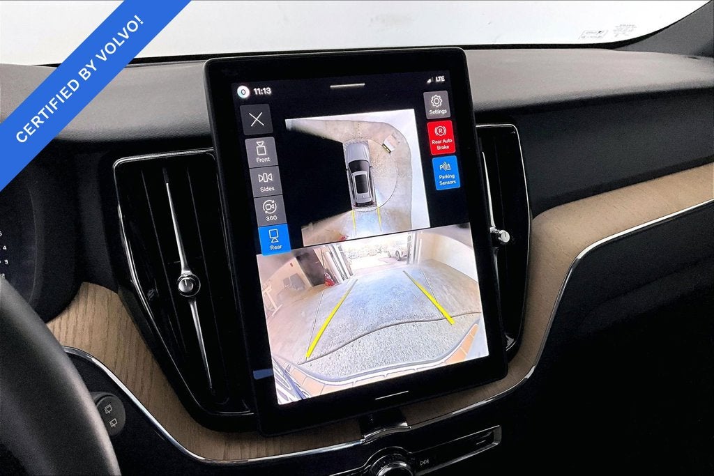 2026 Volvo XC60 B5 Plus