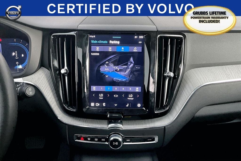 2025 Volvo XC60 B5 Plus