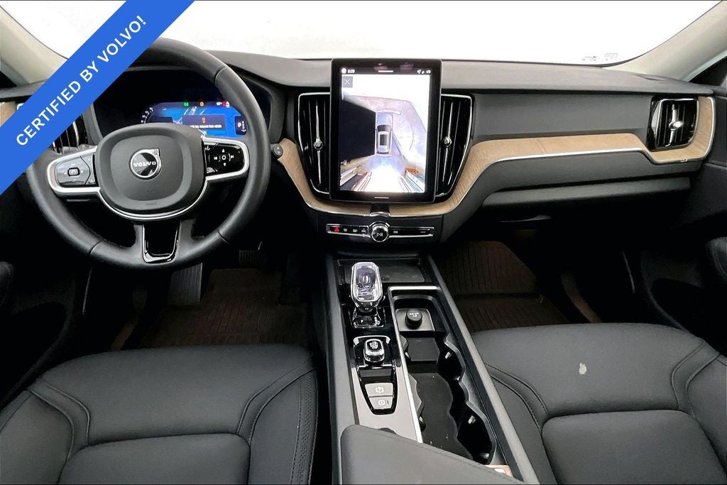 2026 Volvo XC60 B5 Plus