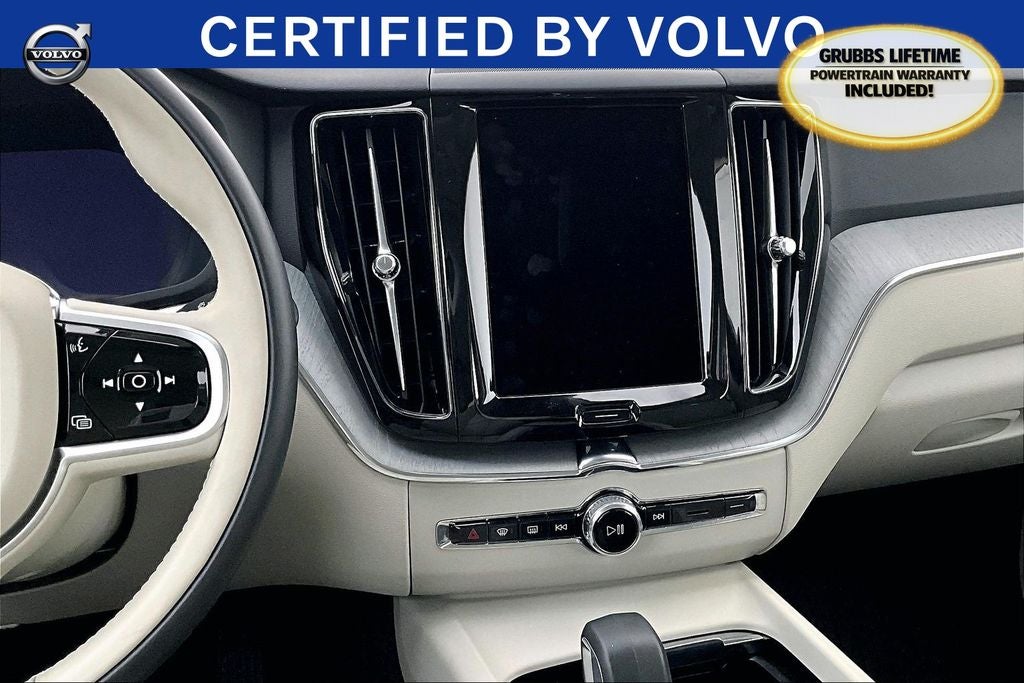 2025 Volvo XC60 B5 Plus