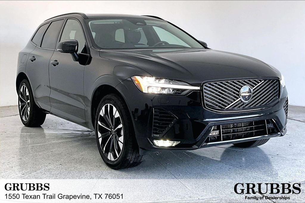 2026 Volvo XC60 B5 Plus