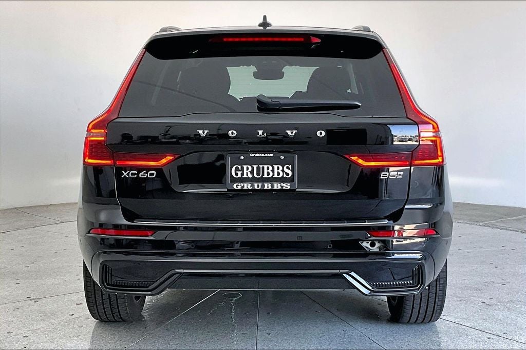 2026 Volvo XC60 B5 Plus