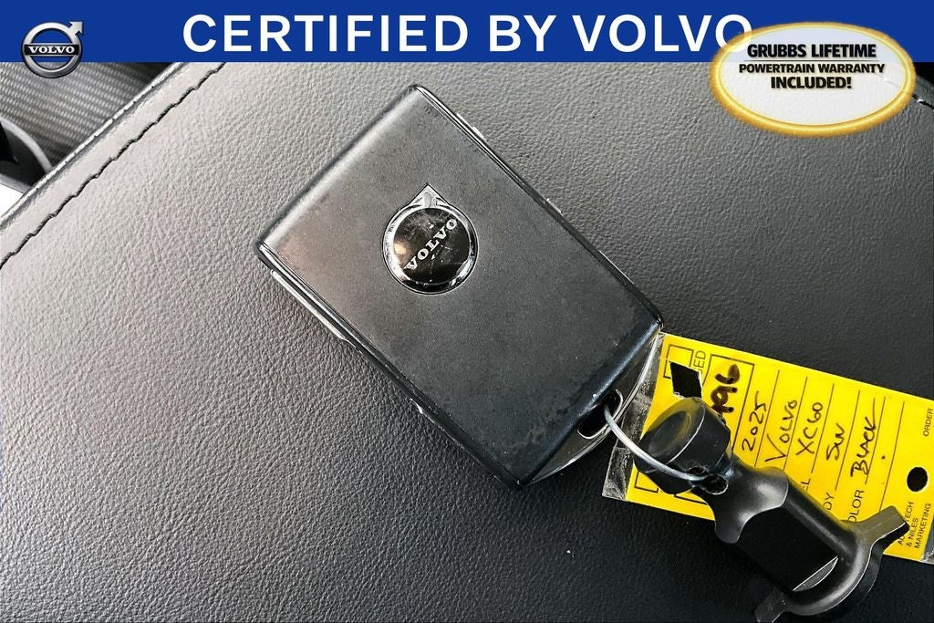 2025 Volvo XC60 B5 Plus