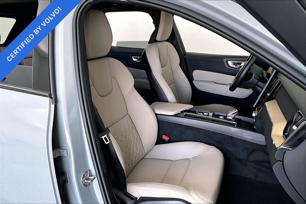 2026 Volvo XC60 B5 Plus
