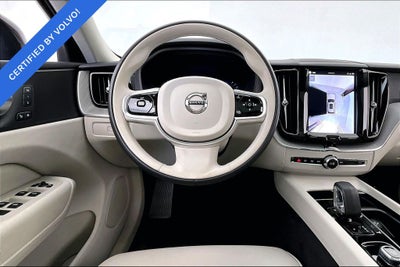 2025 Volvo XC60 B5 Plus