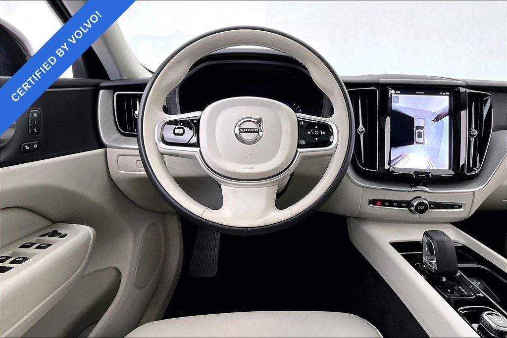 2025 Volvo XC60 B5 Plus