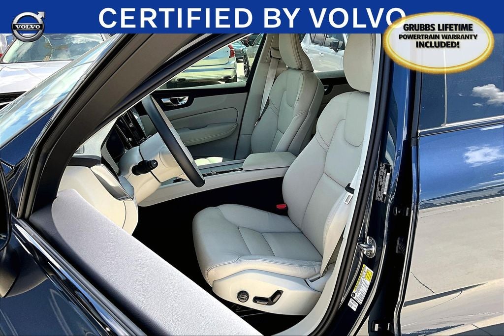 2025 Volvo XC60 B5 Plus