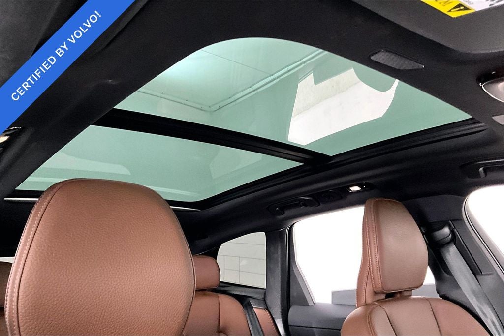 2025 Volvo XC60 B5 Plus