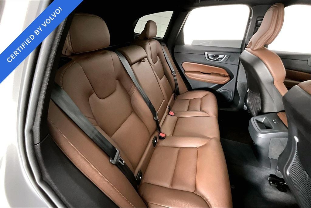 2025 Volvo XC60 B5 Plus