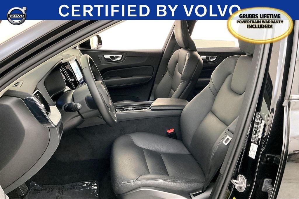 2025 Volvo XC60 B5 Plus