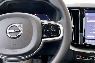 2025 Volvo XC60 B5 Plus AWD