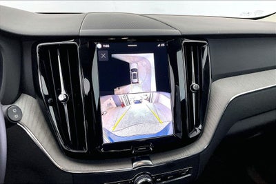 2025 Volvo XC60 B5 Plus AWD
