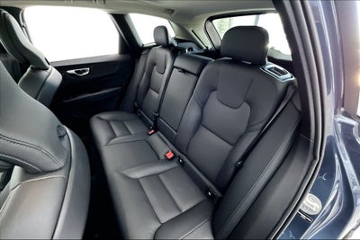 2025 Volvo XC60 B5 Plus AWD