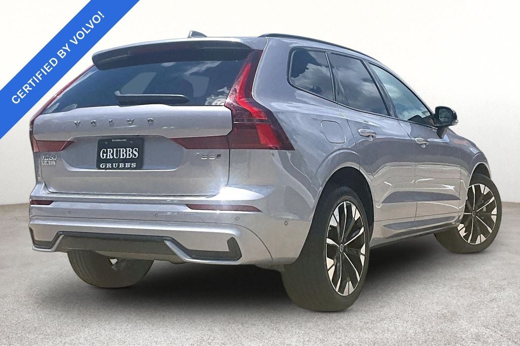 2026 Volvo XC60 B5 Plus