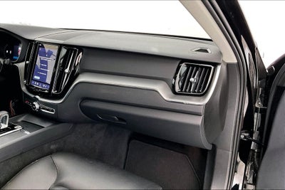 2025 Volvo XC60 B5 Core