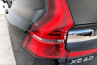 2025 Volvo XC60 B5 Core