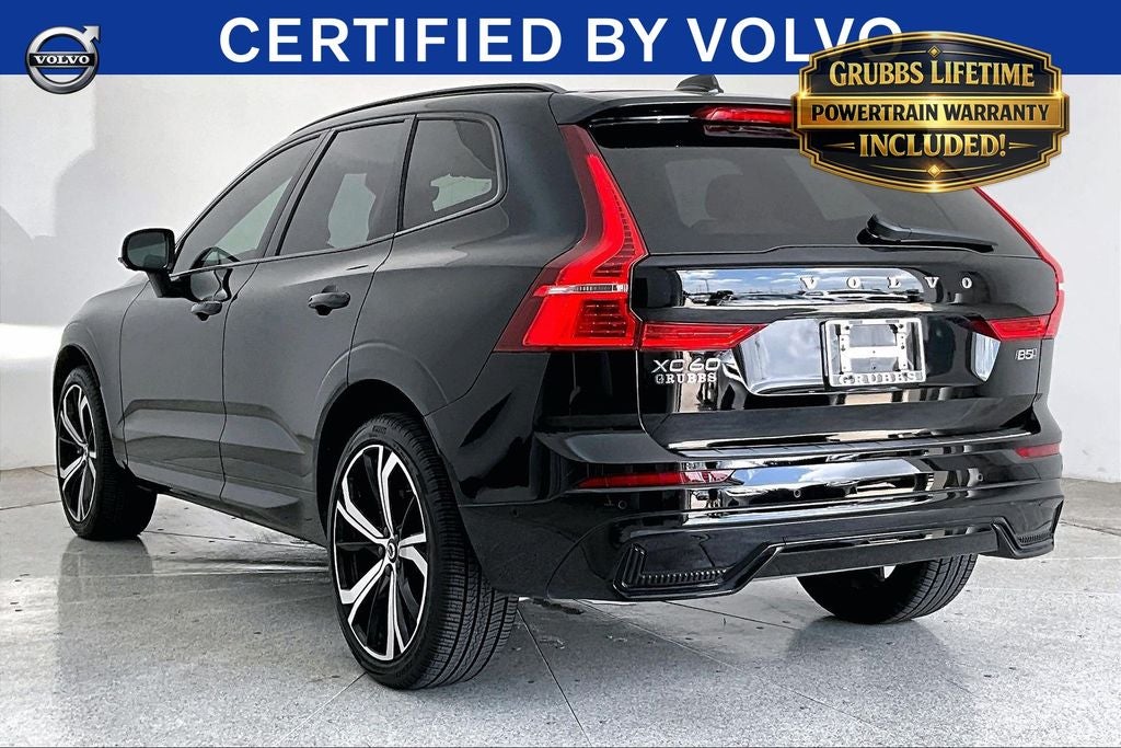 2025 Volvo XC60 B5 Ultra