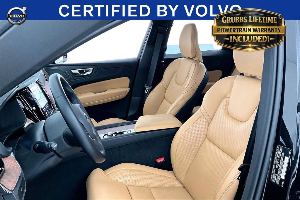 2025 Volvo XC60 B5 Ultra